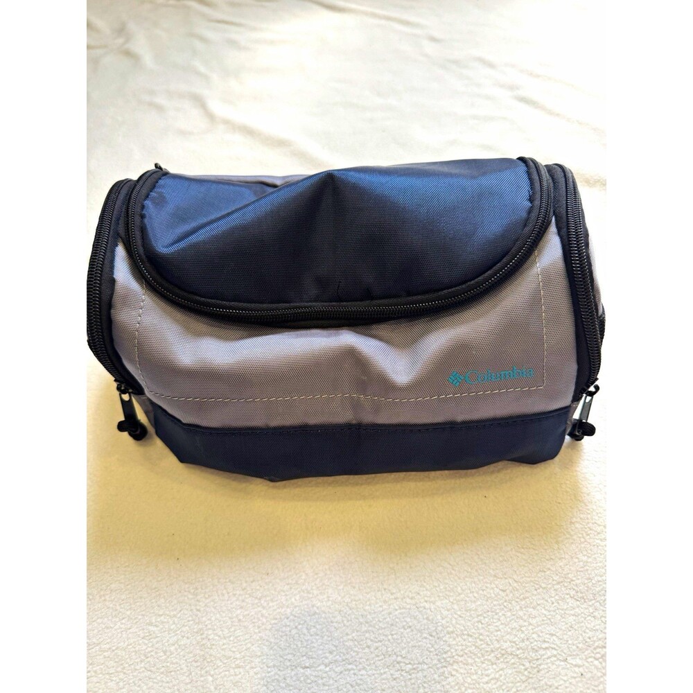 Columbia Gray Hanging Toiletry Bag Zip Travel Pouch MPN CL1400220017